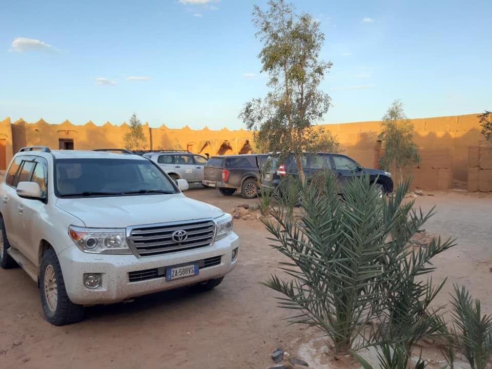 Hotel Auberge Dinosaur Sahara Maroc Tafraoute Sidi Ali Exterior foto