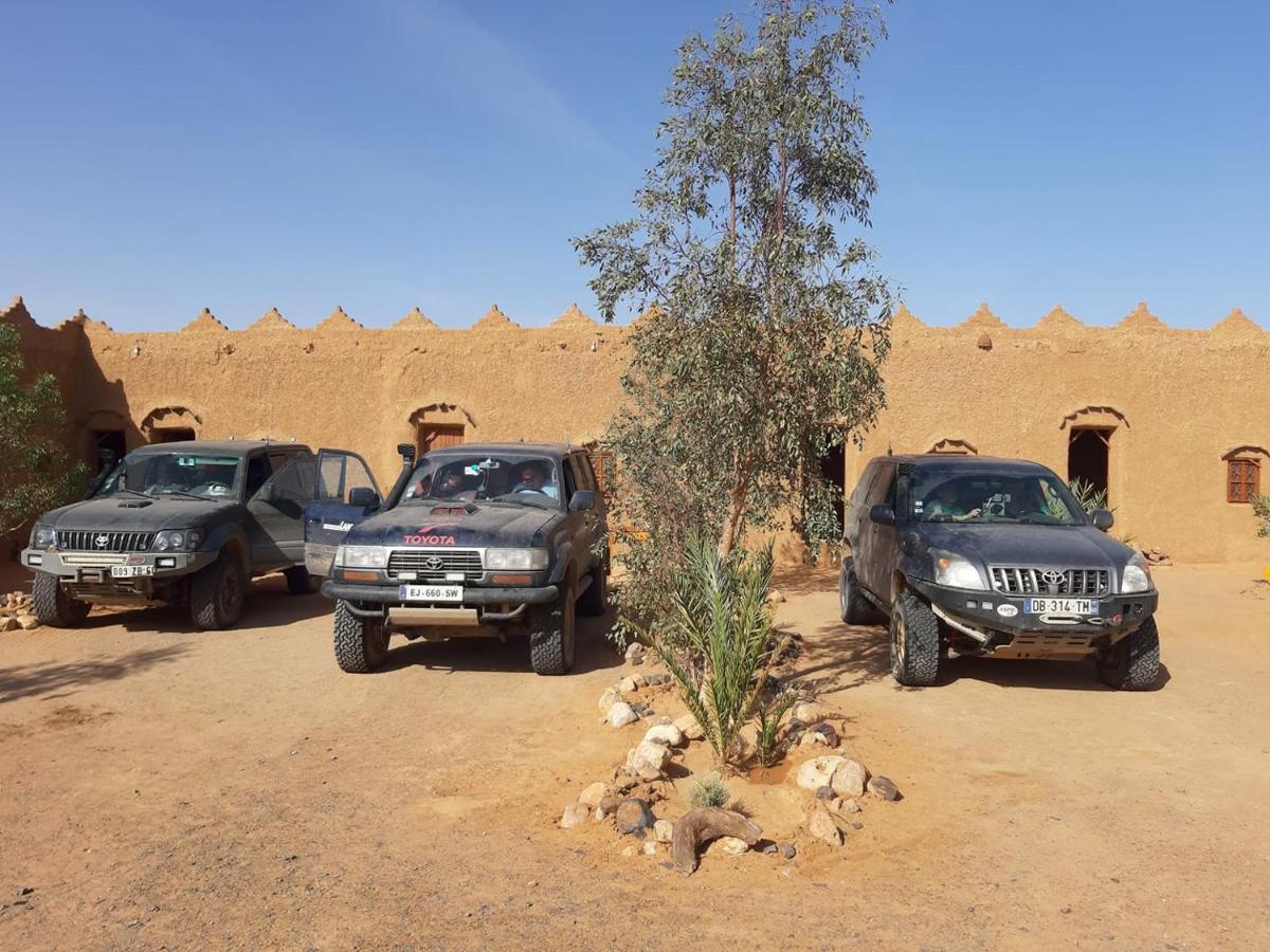 Hotel Auberge Dinosaur Sahara Maroc Tafraoute Sidi Ali Exterior foto